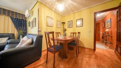 Apartment on Pintor Velázquez Street, No. > photo 6