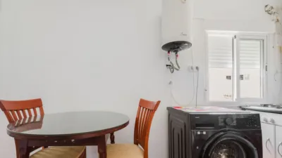 Apartment on Bda. Villegas Street, No. photo 16