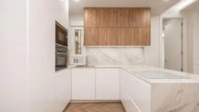 Apartment on Calle C- de Fernán González, No. photo 13