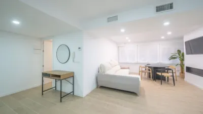 Apartment on Rambla Mendez Nuñez Street, No. photo 14
