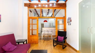 Apartment on Carrer de Calatrava, nº > photo 3