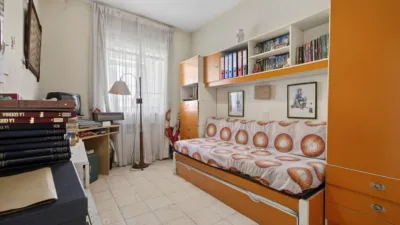 Apartment on Av. de La República Argentina, No. photo 46