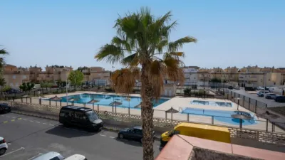 Casa pareada en calle >C. Monte de Sta. Pola, nº > photo 20
