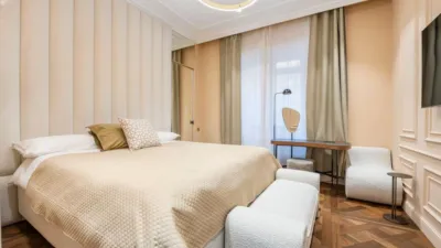 Flat on Calle de O'Donnell, No. > photo 29