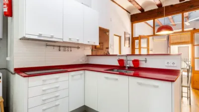 Apartment on Carrer de Calatrava, nº > photo 9