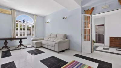 Single-family home on Urbanizacion Frutales del Alcor, no. photo 5