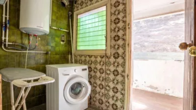 Detached house on Via Abadia de Poblet, No. photo 12