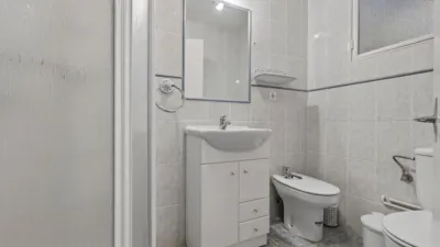 Apartment on Av. de La República Argentina, No. photo 38