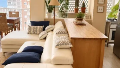 Apartment on Calle de Turina, No. > photo 3