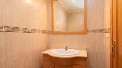 Semi-detached house on Carrer del Mercat, nº > photo 13
