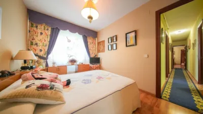 Apartment on Pintor Velázquez Street, No. > photo 20