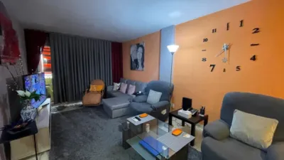 Apartment on C. Cronista Vicente Martínez, no. photo 3