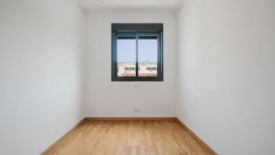 Apartment on Calle Pobladores, No. > photo 17