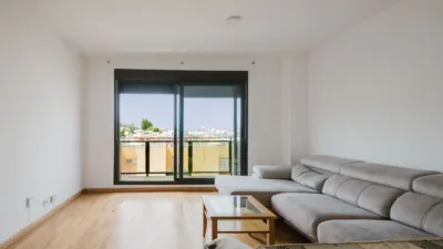 Apartment on Calle Pobladores, No. > photo 3