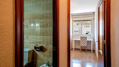 Apartment on Avenida de Alfonso X El Sabio, No. > photo 20