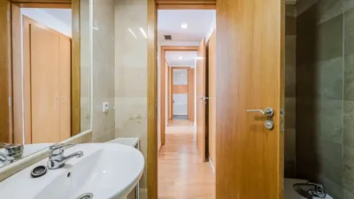 Apartment on Calle Pobladores, No. > photo 25