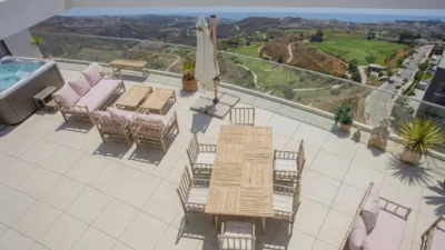Penthouse on Calle de Benalauría, No. > photo 9