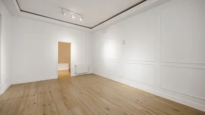 Apartment on Calle de Ibiza, No. > photo 5