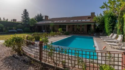 Single-family home on P.º del Río, no. > photo 7