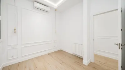 Apartment on Calle de Ibiza, No. > photo 16