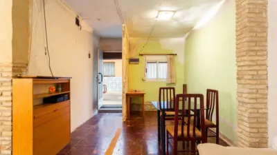 Single-family home on Carrer del Doctor Moliner, no. > photo 4