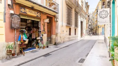 Apartment on Carrer de Calatrava, nº > photo 26