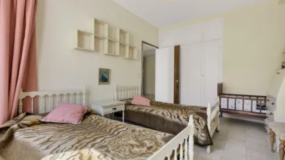 Apartment on Av. de La República Argentina, No. photo 50