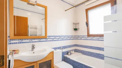Flat on Carrer Josep de La Tona, nº photo 18
