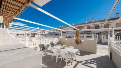 Semi-detached house on Carrer de Biar, nº > photo 22