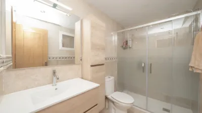 Apartment on Calle C- Gral. Espartero, nº > photo 21