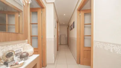 Apartment on Calle C- Gral. Espartero, nº > photo 22