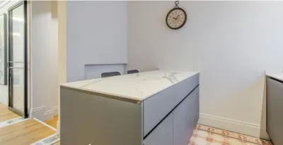 Apartment on C. Cervantes, No. photo 2