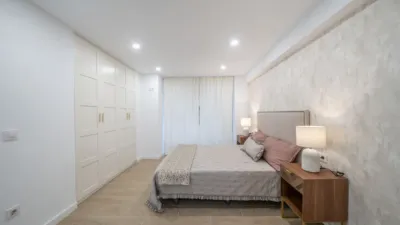 Apartment on Rambla Mendez Nuñez Street, No. photo 27