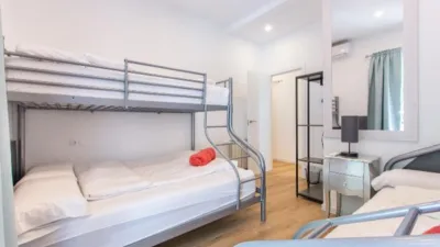Apartment on Calle Corre. Baja de San Pablo, nº > photo 19
