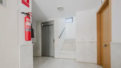 Apartment on Calle Pobladores, No. > photo 31