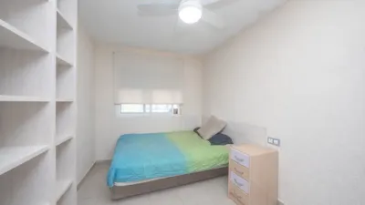 Apartment on Calle C- Gral. Espartero, nº > photo 12