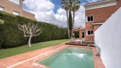 Terraced house in Carrer dels Oms, nº > photo 6