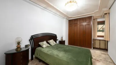 Flat on Carrer Nou Doctubre, nº photo 8
