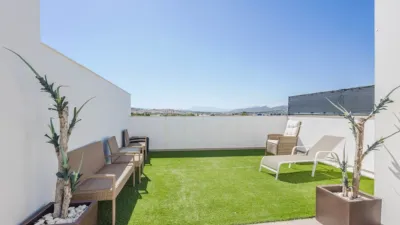 Terraced house on Calle Santa Cecilia, No. > photo 26