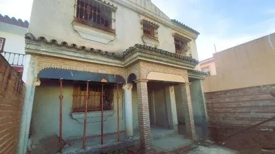 Terraced house on Calle de Juan Belmonte, 1 photo 4