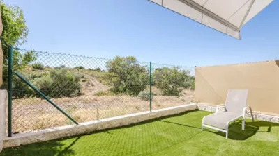 Terraced house on Calle Santa Cecilia, No. > photo 10