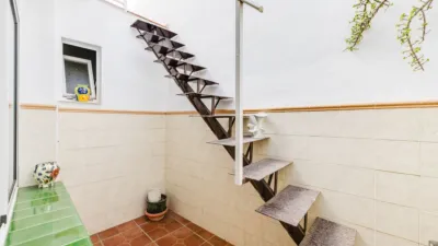 Terraced house on Calle Alfonso XII, No. photo 28