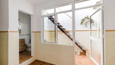 Terraced house on Calle Alfonso XII, No. photo 27