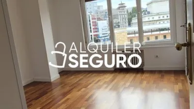 Piso en alquiler en Centro y Casco Histórico, Pumarín-Teatinos (Oviedo) de 1.450 €<span>/mes</span>