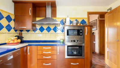 Detached house on Avenida de los Pioneros, no. > photo 14