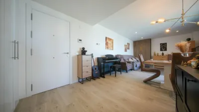 Penthouse on Calle Jesús Pajares, No. > photo 9