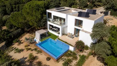Single-family home on Calle del Castillo de Berlanga, nº > photo 2