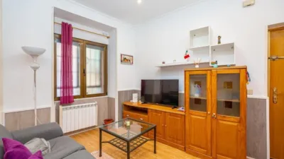 Apartment on Calle de Mira el Sol, No. > photo 3