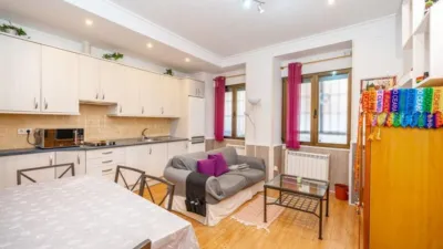 Apartment on Calle de Mira el Sol, No. > photo 2