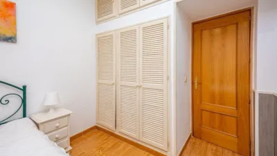 Apartment on Calle de Mira el Sol, No. > photo 17